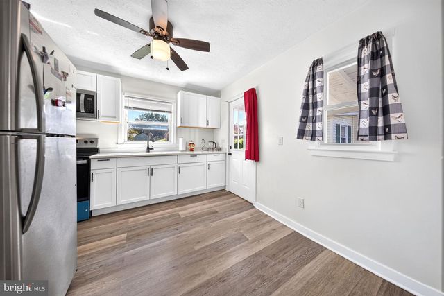 637 MANASSAS AVE, Front Royal, VA 22630