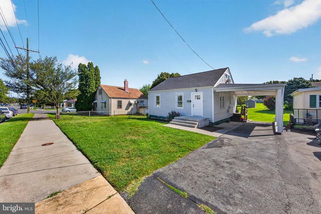 637 MANASSAS AVE, Front Royal, VA 22630