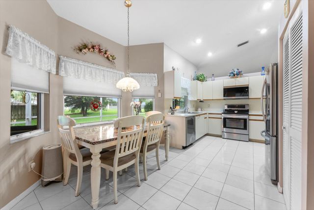 20301 NW 7th Street, Pembroke Pines, FL 33029