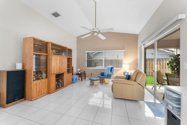 20301 NW 7th Street, Pembroke Pines, FL 33029