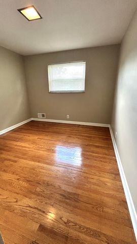 406 Bomont Avenue, London, KY 40741