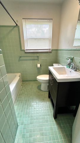 406 Bomont Avenue, London, KY 40741