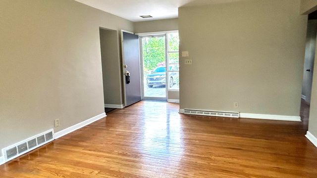 406 Bomont Avenue, London, KY 40741