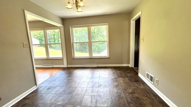 406 Bomont Avenue, London, KY 40741