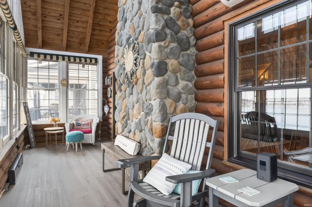 555 Lane 221B Hamilton Lake, Hamilton, IN 46742