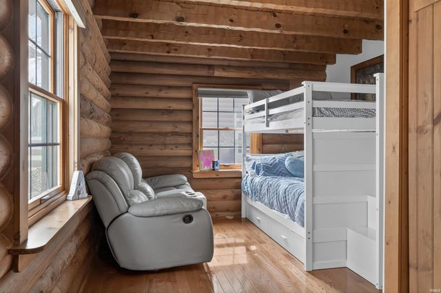 555 Lane 221B Hamilton Lake, Hamilton, IN 46742