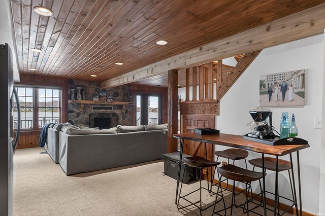 555 Lane 221B Hamilton Lake, Hamilton, IN 46742