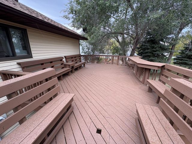 408 4th Street NW, Avon, MN 56310