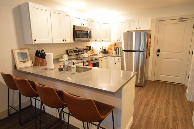 5 W. Dane St 4, Beverly, MA 01915