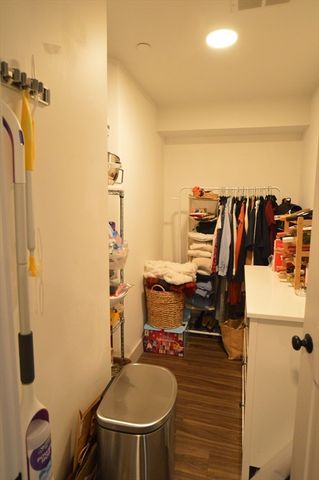 5 W. Dane St 4, Beverly, MA 01915