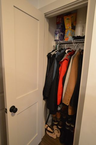 5 W. Dane St 4, Beverly, MA 01915