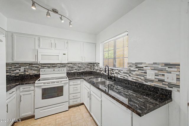455 S MESA Drive 175, Mesa, AZ 85210