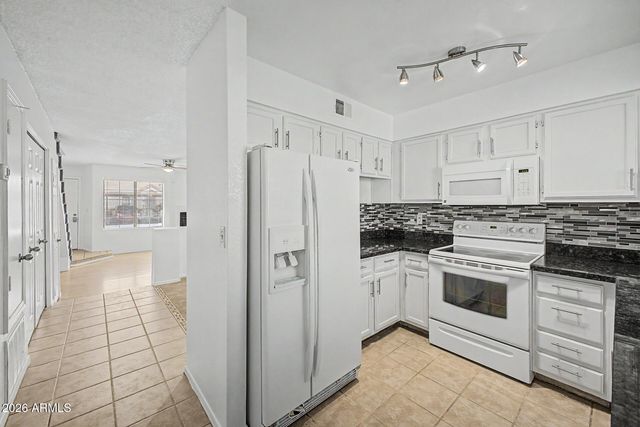 455 S MESA Drive 175, Mesa, AZ 85210