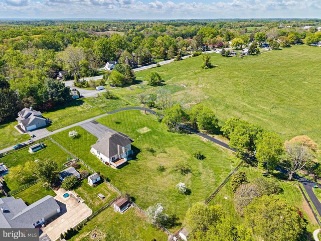 38 DREXEL DR, Newark, DE 19711