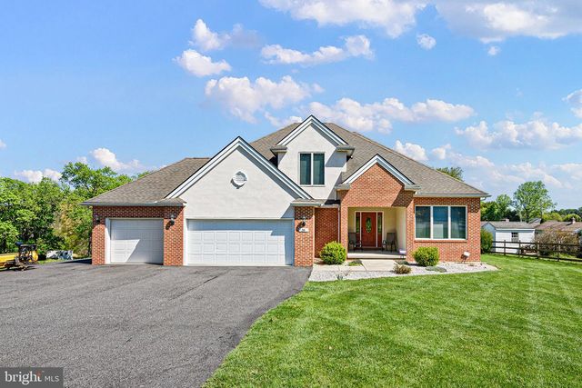 38 DREXEL DR, Newark, DE 19711