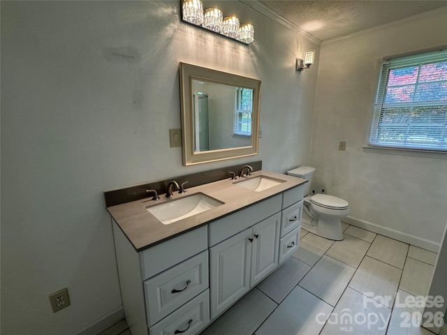 315 Pine Road, Mount Holly, NC 28120