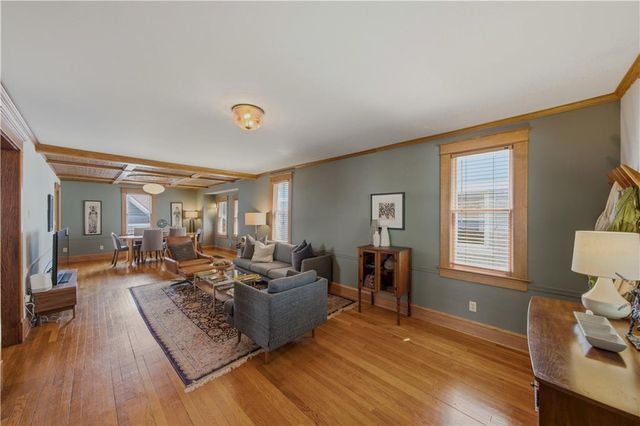5117 WALNUT Street, Kansas City, MO 64112