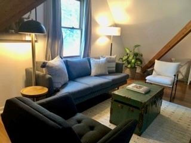 5117 WALNUT Street, Kansas City, MO 64112