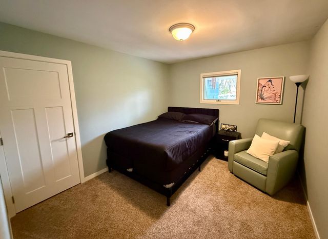 804 9th Street S, Olivia, MN 56277