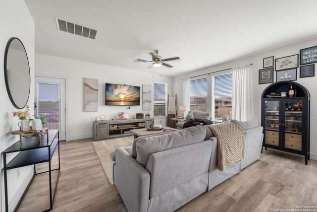 9719 Stillwater, San Antonio, TX 78254