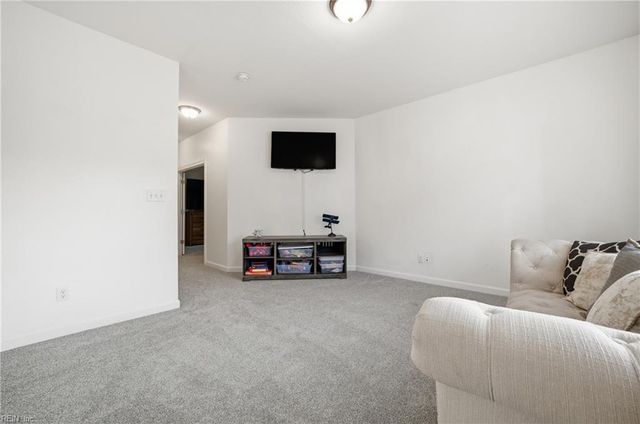 2306 Juniper LN, Suffolk, VA 23435