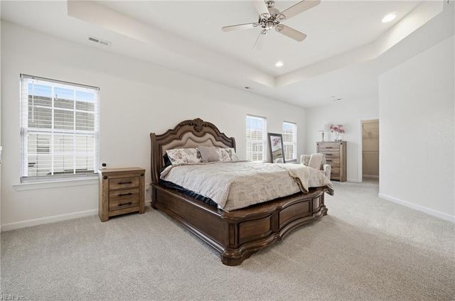 2306 Juniper LN, Suffolk, VA 23435