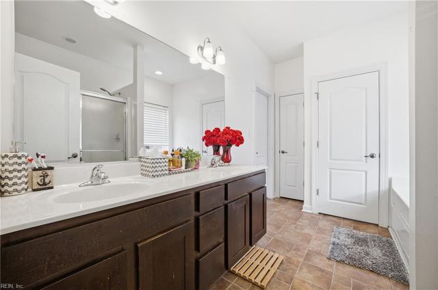 2306 Juniper LN, Suffolk, VA 23435