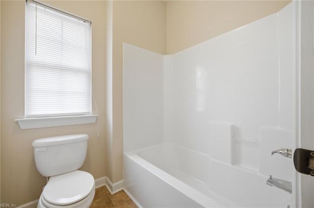 2306 Juniper LN, Suffolk, VA 23435