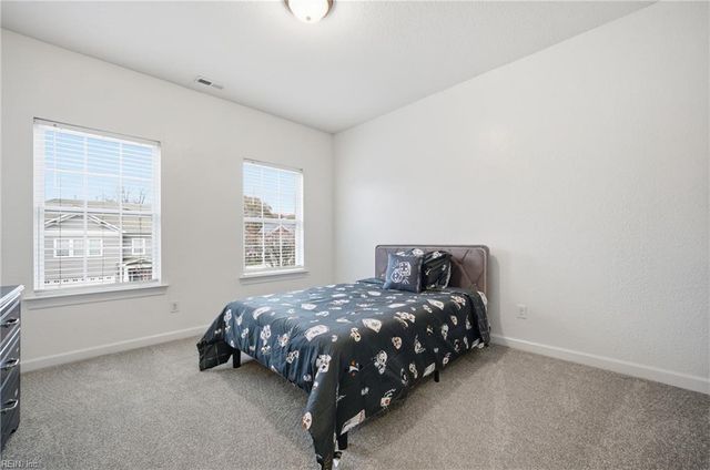 2306 Juniper LN, Suffolk, VA 23435