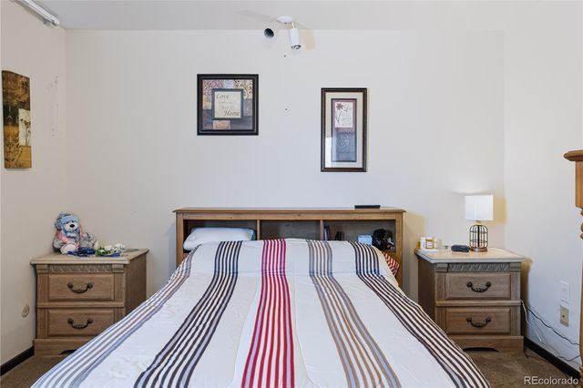 16474 E 7th Avenue, Aurora, CO 80011