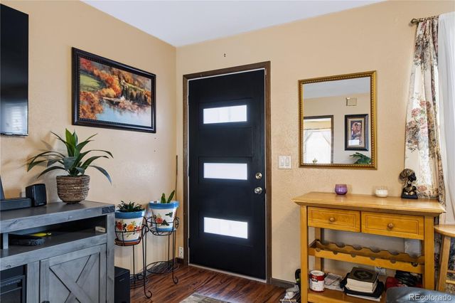 16474 E 7th Avenue, Aurora, CO 80011