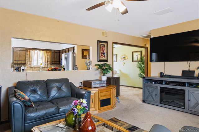 16474 E 7th Avenue, Aurora, CO 80011