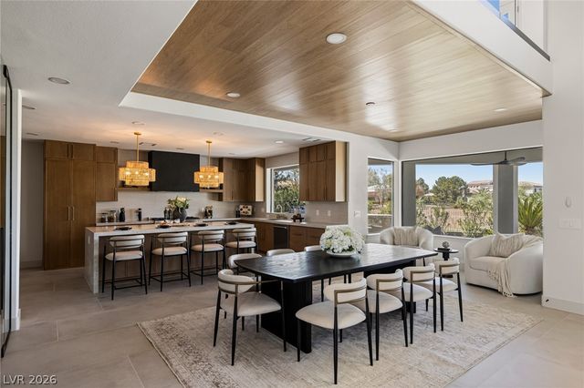 2019 Doral Court, Henderson, NV 89074