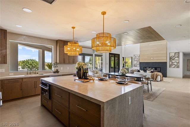 2019 Doral Court, Henderson, NV 89074