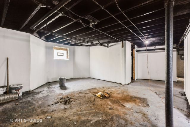 32 W 109th Place, Chicago, IL 60628