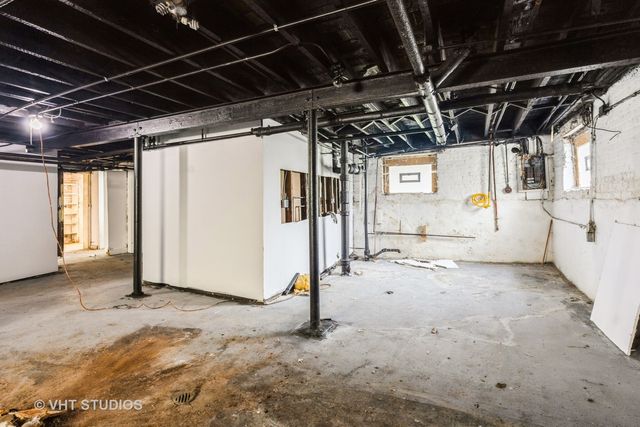 32 W 109th Place, Chicago, IL 60628