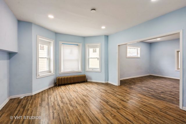 32 W 109th Place, Chicago, IL 60628