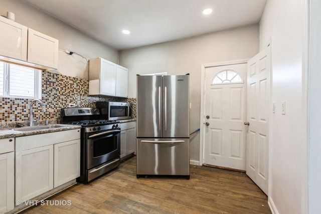 32 W 109th Place, Chicago, IL 60628