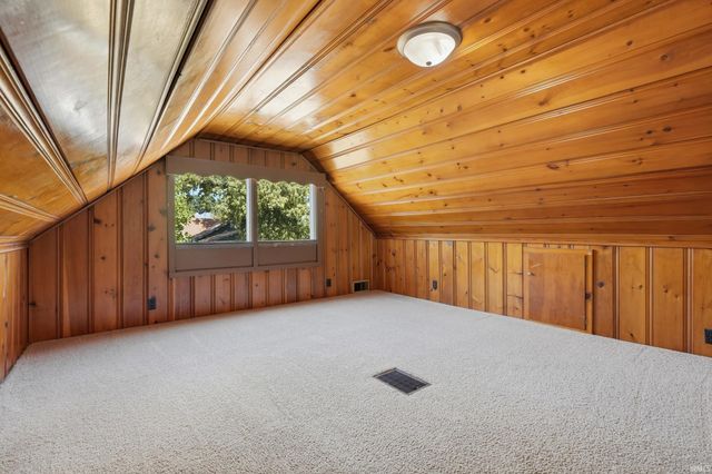 522 Curdes Avenue, Fort Wayne, IN 46805