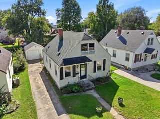 522 Curdes Avenue, Fort Wayne, IN 46805