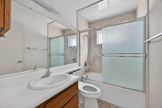 8560 Jester Ct, Elk Grove, CA 95624