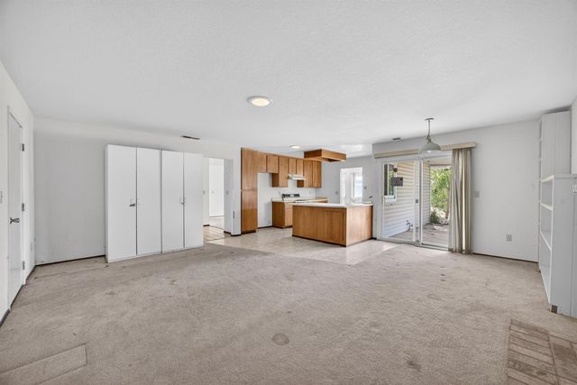 8560 Jester Ct, Elk Grove, CA 95624