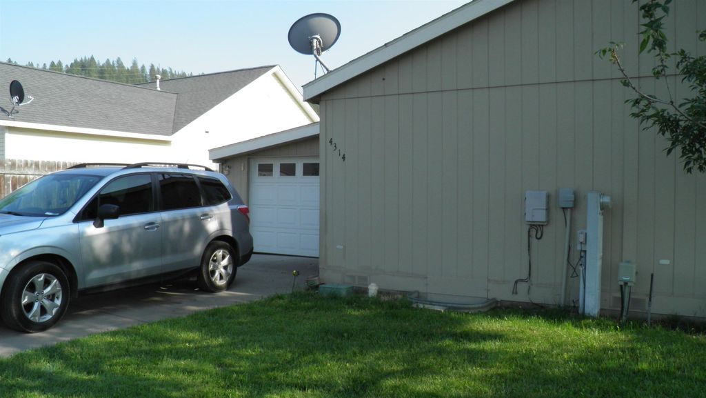 4314 E Vantage Ln, Spokane, WA 99217 photo 3