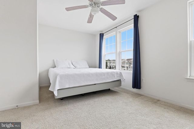 8333 SCOTLAND LOOP, Manassas, VA 20109