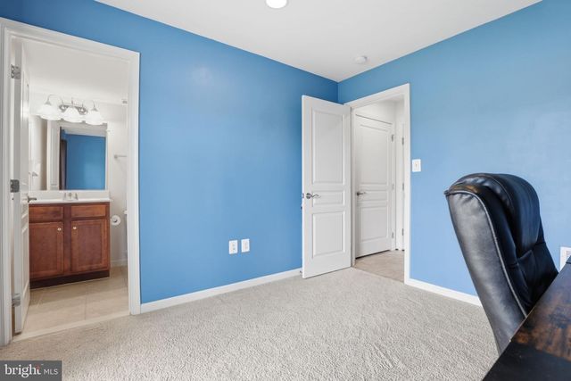 8333 SCOTLAND LOOP, Manassas, VA 20109