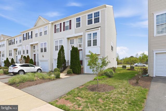 8333 SCOTLAND LOOP, Manassas, VA 20109