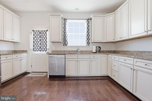 8333 SCOTLAND LOOP, Manassas, VA 20109