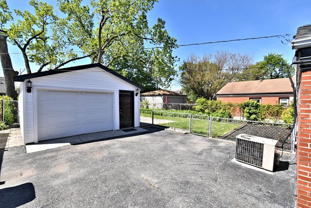 3123 176th Street, Lansing, IL 60438