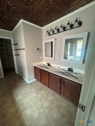 404 Big Timber Drive, Temple, TX 76502