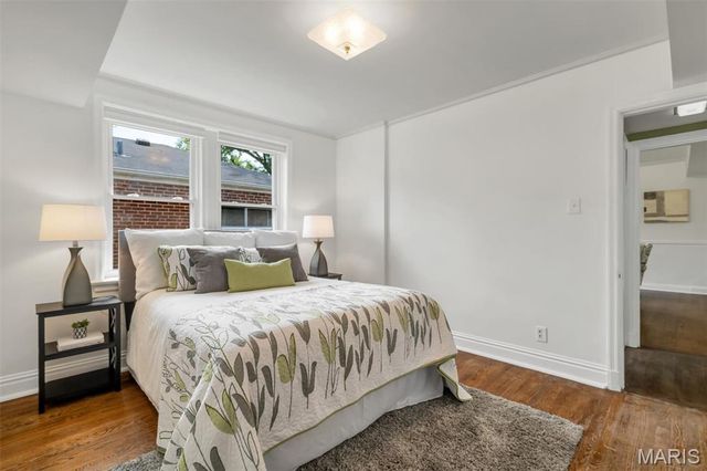 7324 Weil Avenue, St Louis, MO 63119